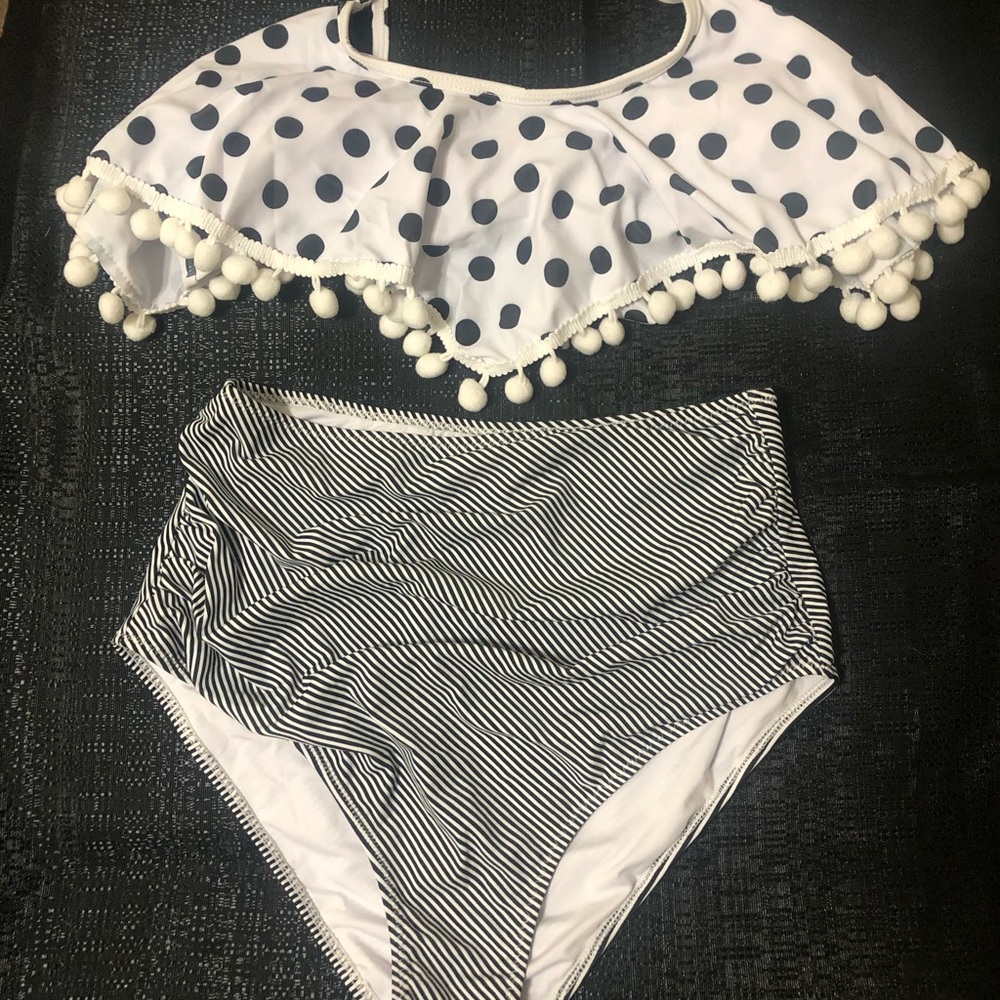 Ladies High Waist 2 Piece Swimsuit Pom-Pom Stripe
